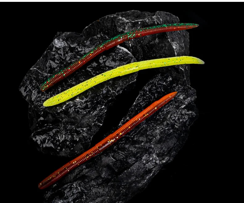 KINGDOM Soft Earthworm Bait 10-15pcs